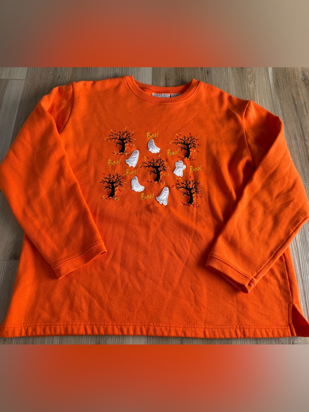 Vintage Halloween Ghost Sweatshirt